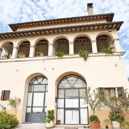 Ai Sei Archi Kır Evi *