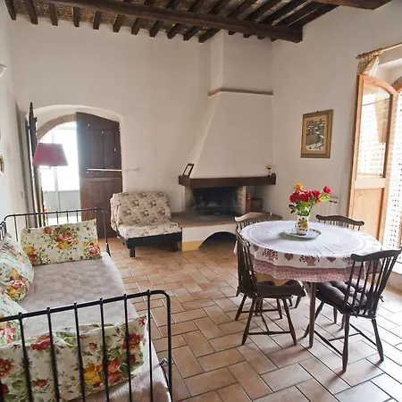 Ai Sei Archi Kır Evi